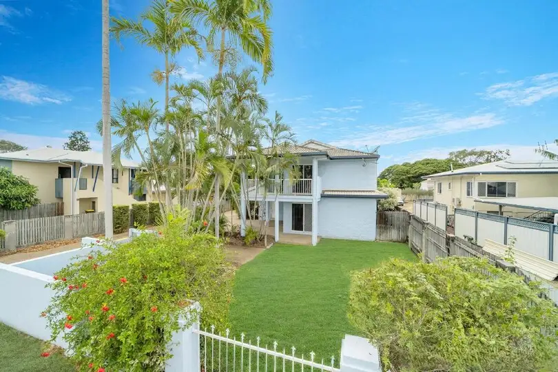 Main view of Homely townhouse listing, 1/66 Lindsay Street, Rosslea QLD 4812