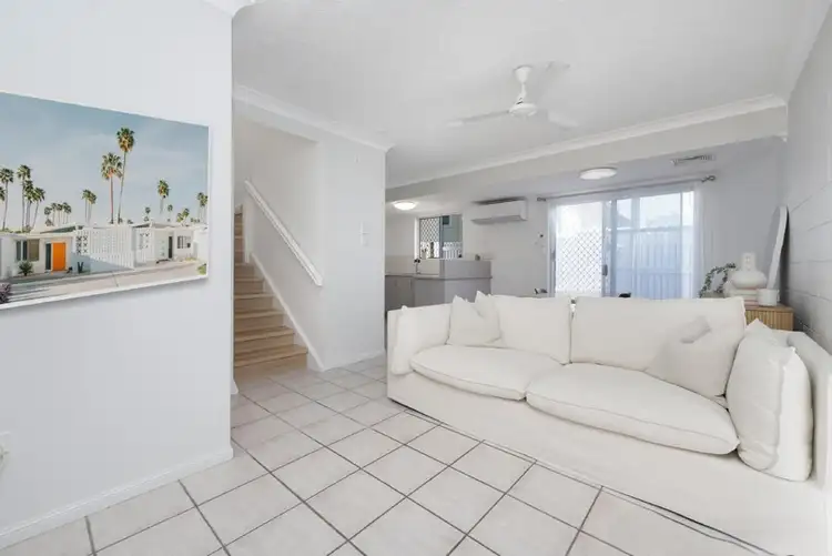Second view of Homely townhouse listing, 1/66 Lindsay Street, Rosslea QLD 4812