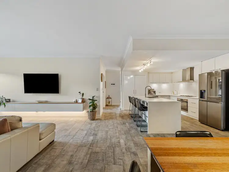 Third view of Homely house listing, 7 Dowerin Circuit, Lakelands WA 6180