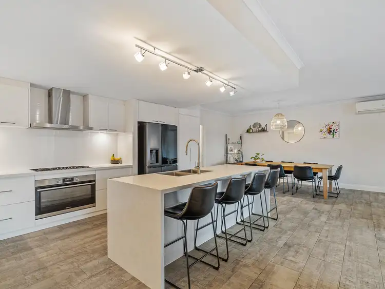 Fourth view of Homely house listing, 7 Dowerin Circuit, Lakelands WA 6180