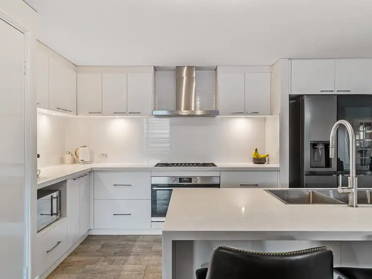 Fifth view of Homely house listing, 7 Dowerin Circuit, Lakelands WA 6180