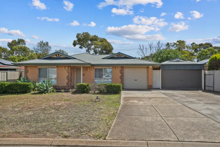4 Pyrus Crescent, Andrews Farm SA 5114