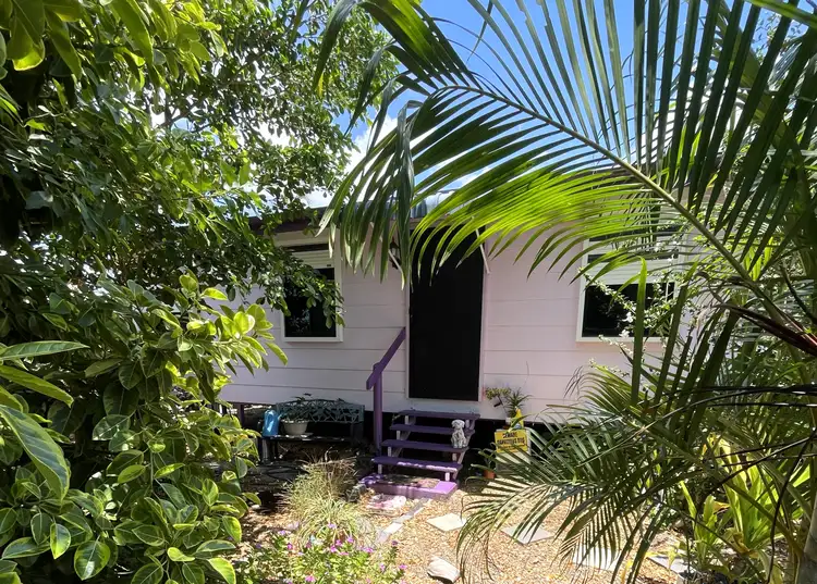 104 Thirteenth Avenue, Home Hill QLD 4806