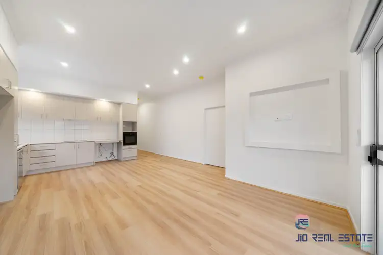 Seventh view of Homely house listing, 33 Morningside Drive, Thornhill Park VIC 3335