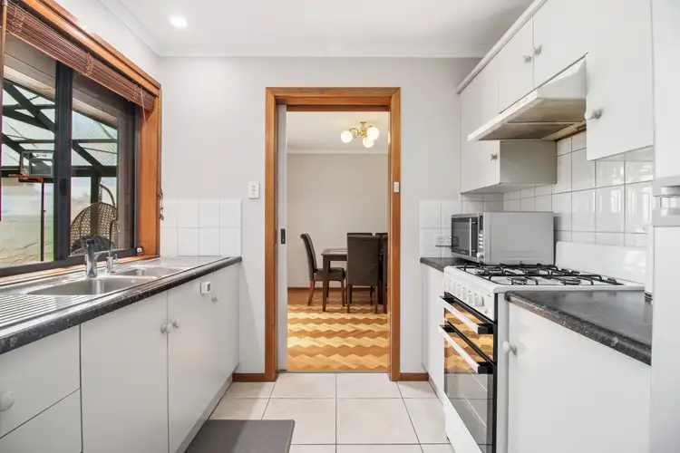 Fourth view of Homely house listing, 21 Earle Court, Pooraka SA 5095