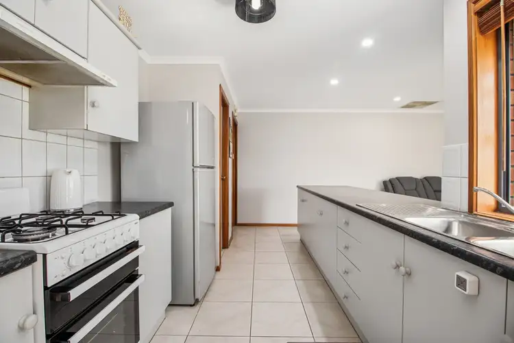 Fifth view of Homely house listing, 21 Earle Court, Pooraka SA 5095