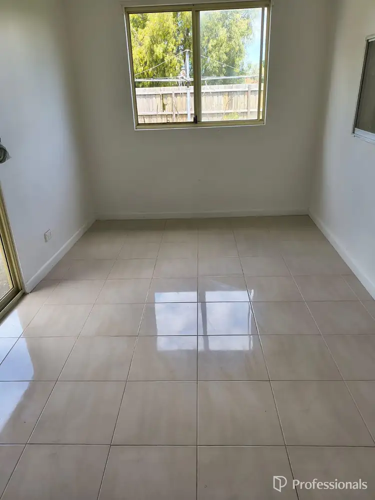 Fourth view of Homely house listing, 2/7 Alexina St, St Albans VIC 3021