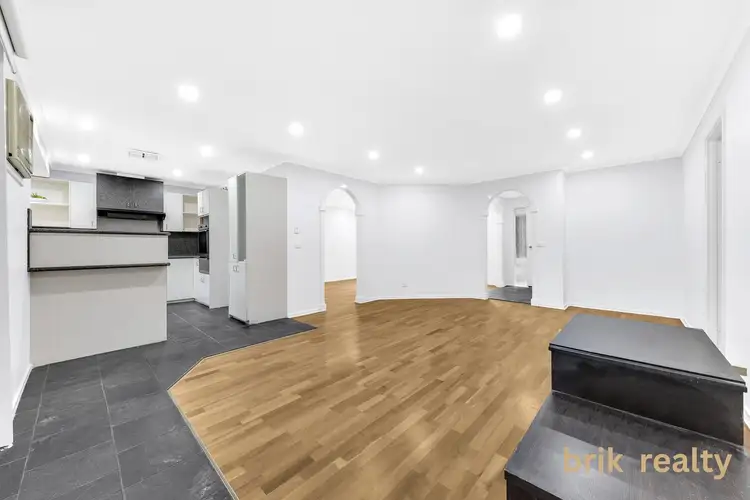 Second view of Homely house listing, 7 Lindfield Court, Craigieburn VIC 3064