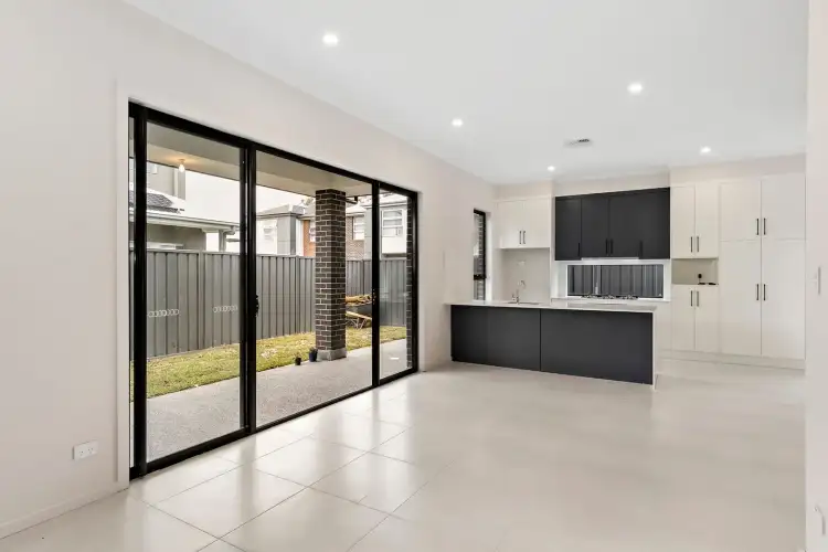 Fourth view of Homely house listing, 11 Vineview Walk, Park Holme SA 5043