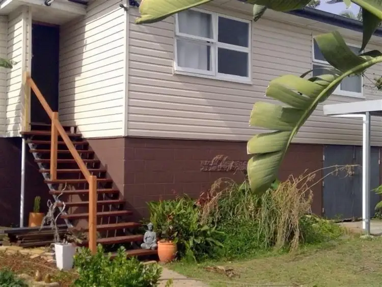 Second view of Homely house listing, 100 Alexandra Street, Sandgate QLD 4017