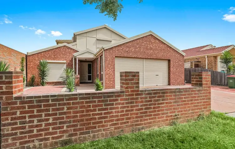 13 Centaurus Avenue, Roxburgh Park VIC 3064