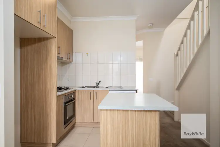 Third view of Homely house listing, 2/31 Adelaide Street, St Albans VIC 3021