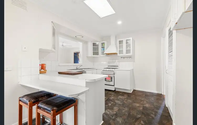 Second view of Homely house listing, 1 Kameruka Court, Werribee VIC 3030