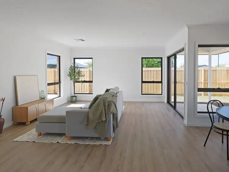 Fifth view of Homely house listing, 2/8 Winston Street, Yarragon VIC 3823