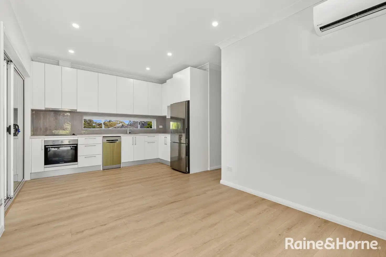 Main view of Homely house listing, 5a Deakin Street, Forestville NSW 2087