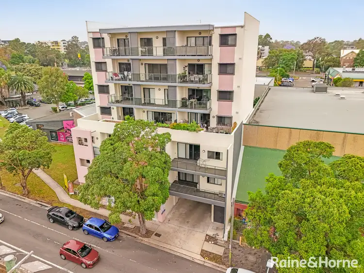 21/14 Henry Street, Penrith NSW 2750