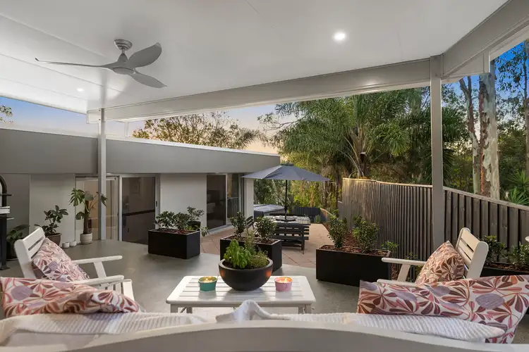 96 Chapel Hill Road, Chapel Hill QLD 4069