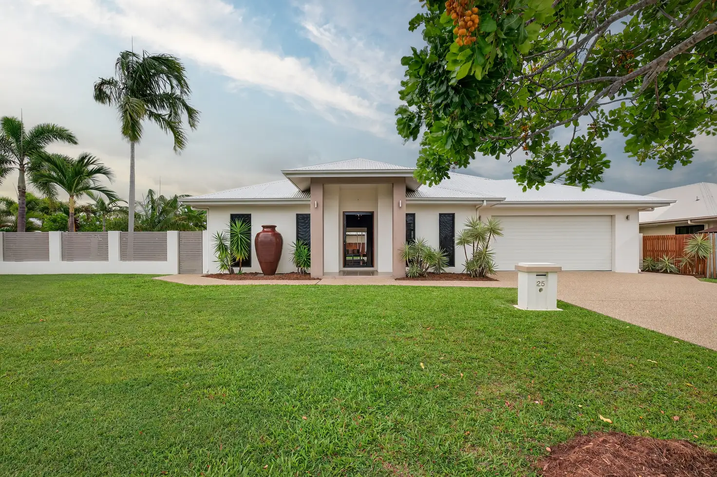 Main view of Homely house listing, 25 Dampier Crescent, Burdell QLD 4818