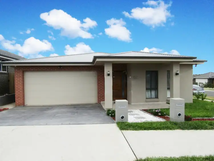 15 Ducros Street, Oran Park NSW 2570