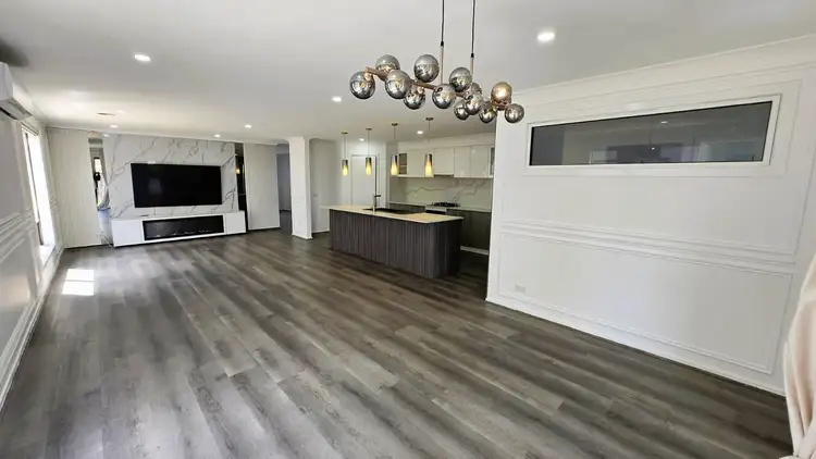 Sixth view of Homely house listing, 8 Allan Court, Truganina VIC 3029