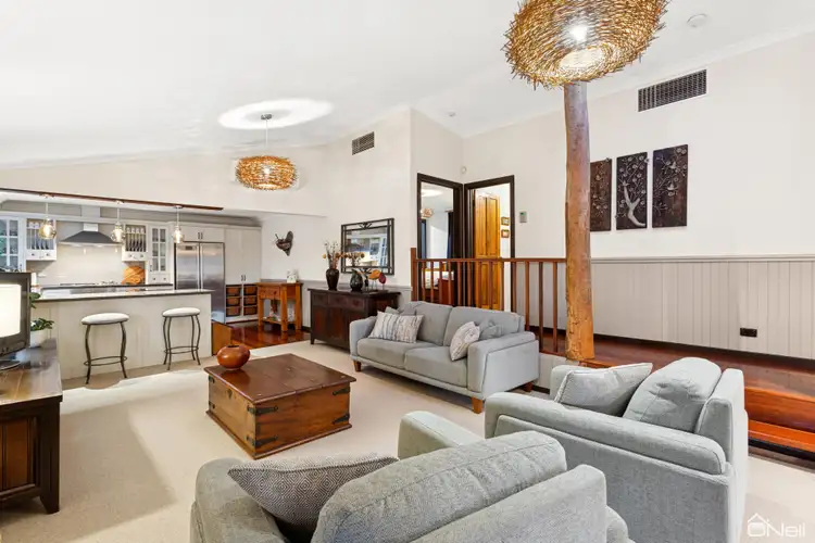 Sixth view of Homely house listing, 10 Amethyst Crescent, Mount Richon WA 6112