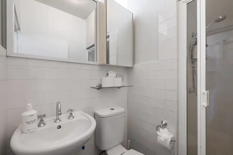 Fourth view of Homely unit listing, 33/20 Carabella St, Kirribilli NSW 2061