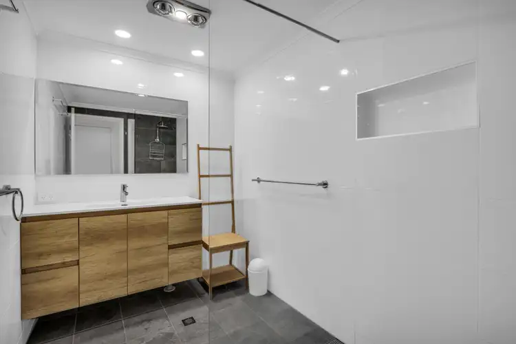 Sixth view of Homely townhouse listing, 17/10-16 Marine Parade, Merimbula NSW 2548