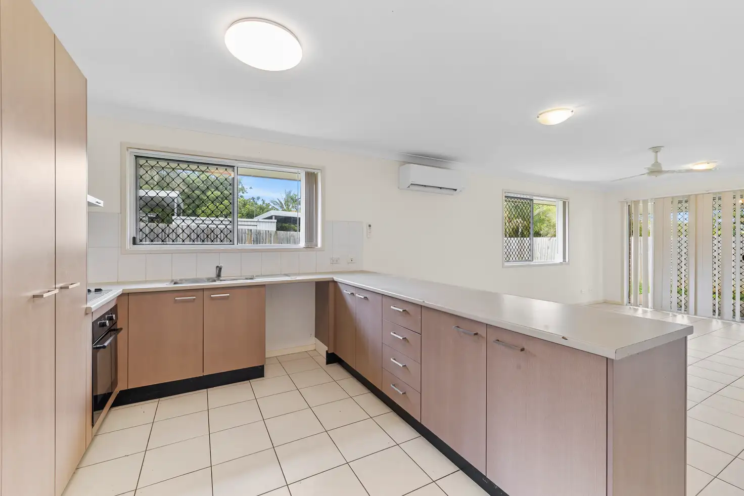 Main view of Homely house listing, 2/50 Arthur Street, Gracemere QLD 4702