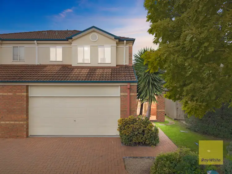 55 The Glades, Taylors Hill VIC 3037