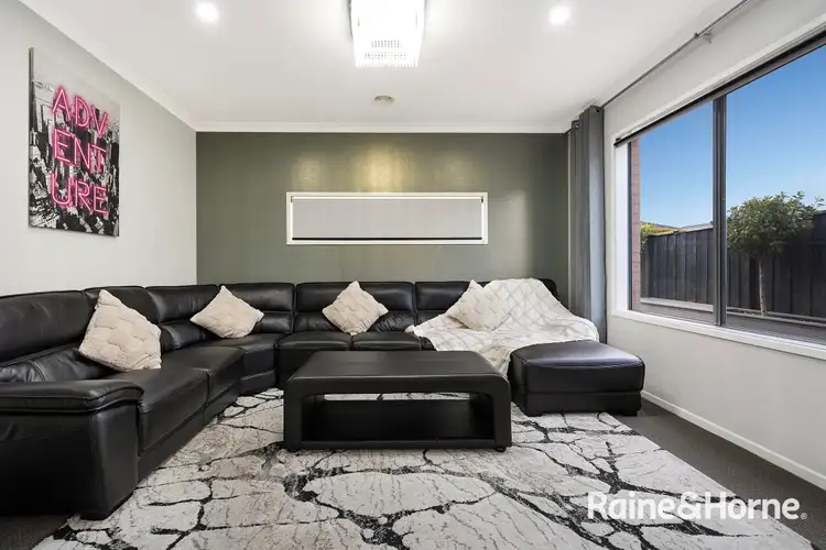 Fourth view of Homely house listing, 10 Lisa Avenue, Pakenham VIC 3810