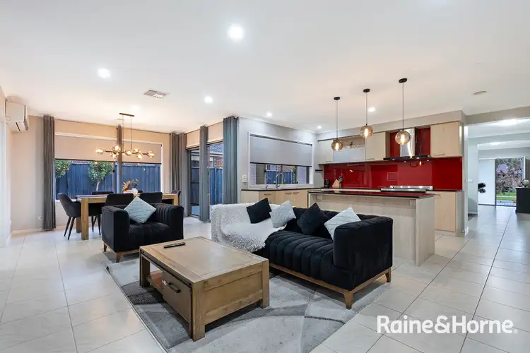 Sixth view of Homely house listing, 10 Lisa Avenue, Pakenham VIC 3810