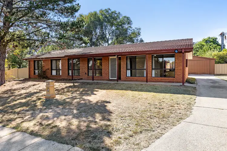 56 Collyburl Crescent