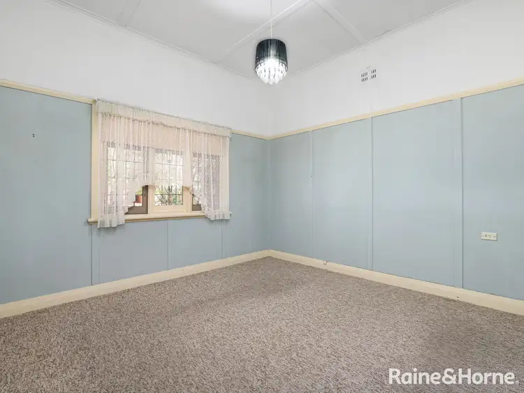 Sixth view of Homely house listing, 147 Seymour Street, Bathurst NSW 2795