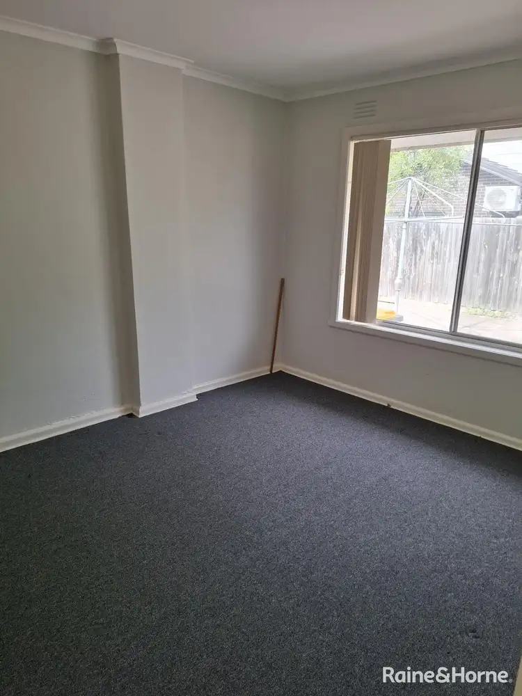 Fifth view of Homely unit listing, 4/75 Fox Street, St Albans VIC 3021