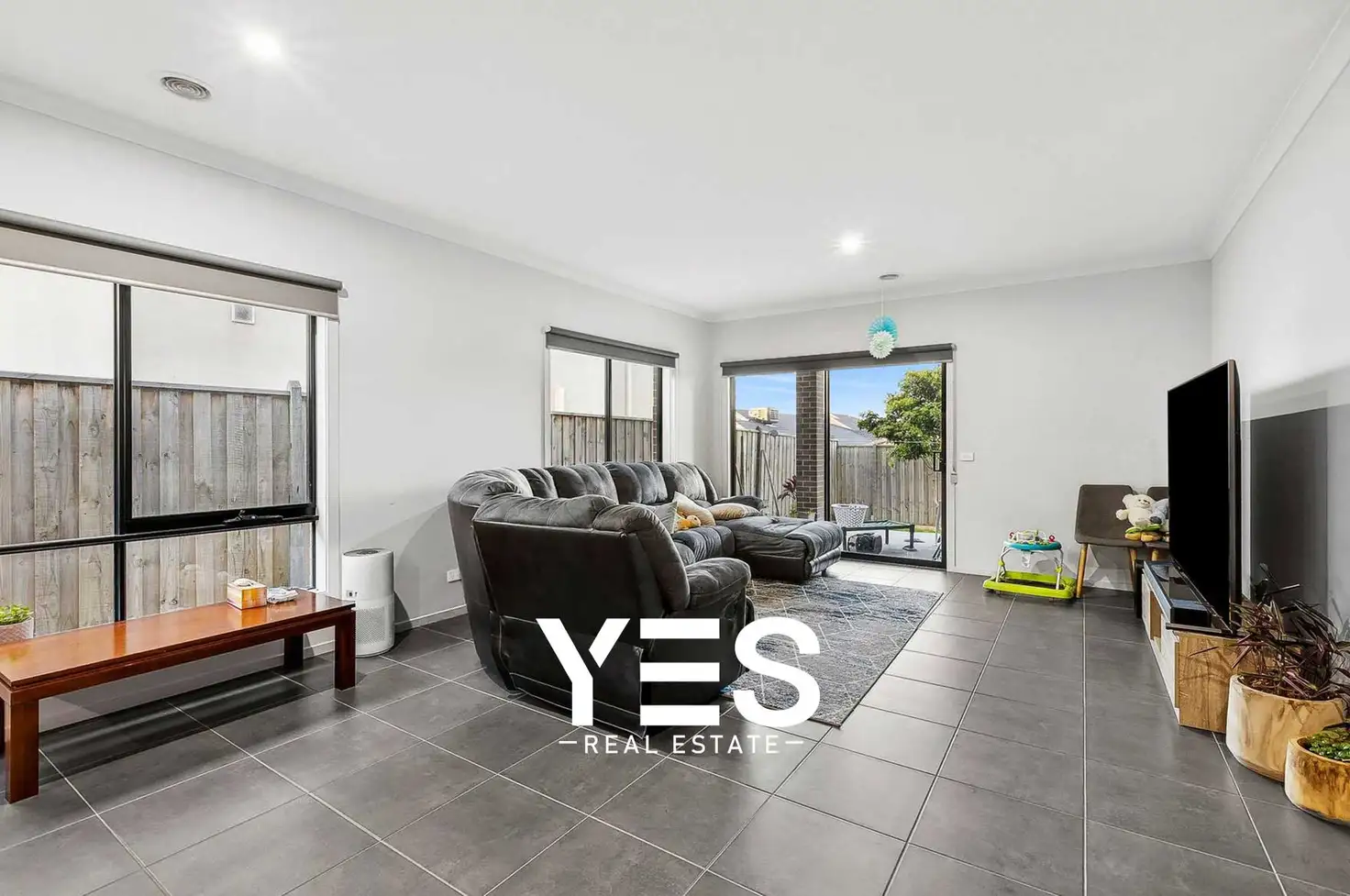 Main view of Homely house listing, 5 Vermillion Drive, Clyde North VIC 3978