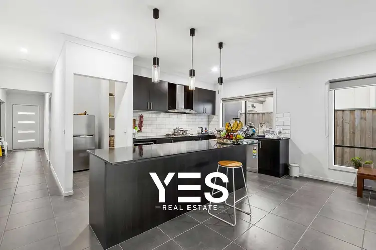 Second view of Homely house listing, 5 Vermillion Drive, Clyde North VIC 3978