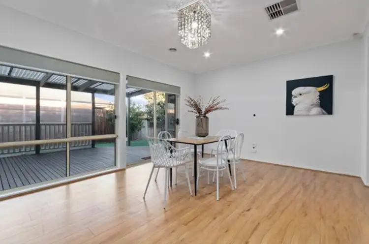 Seventh view of Homely house listing, 40 The Garlands, Craigieburn VIC 3064