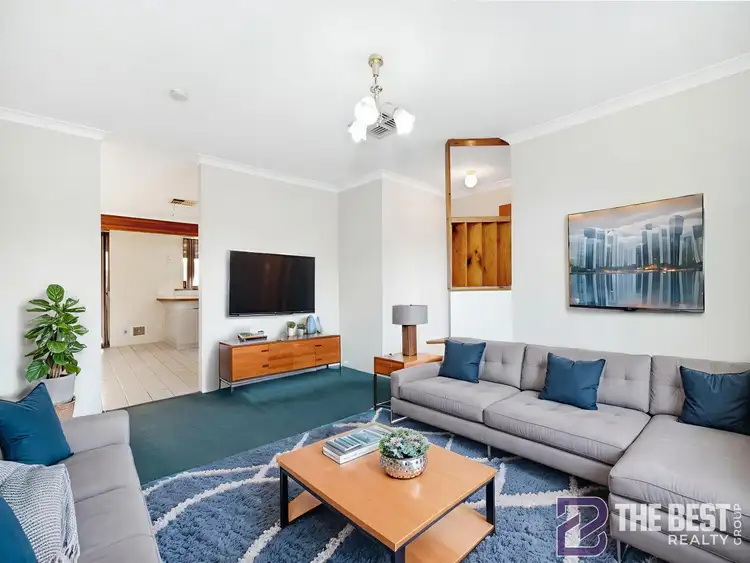 Second view of Homely house listing, 5 Kangaroo Close, Brookdale WA 6112