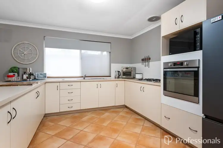 Sixth view of Homely house listing, 2/20 Evans Street, Boulder WA 6432