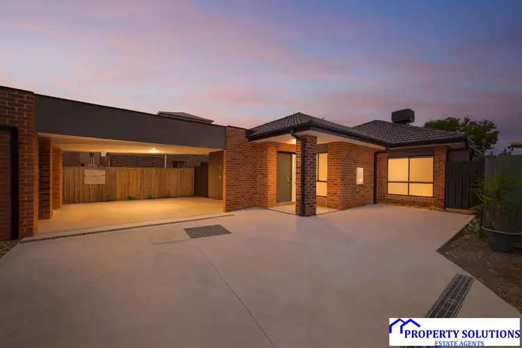 18 James Street, Pakenham VIC 3810
