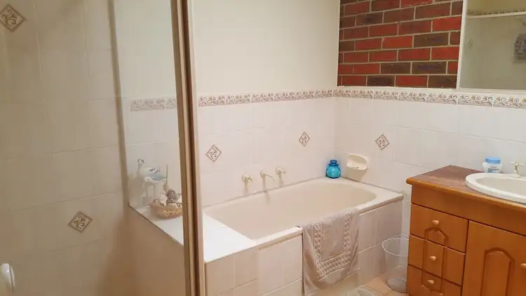 Fifth view of Homely unit listing, 2/3 Raymond Street, Melton South VIC 3338