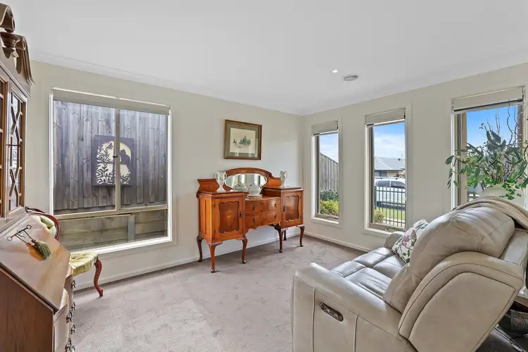Sixth view of Homely house listing, 22 Chaucer Way, Drouin VIC 3818
