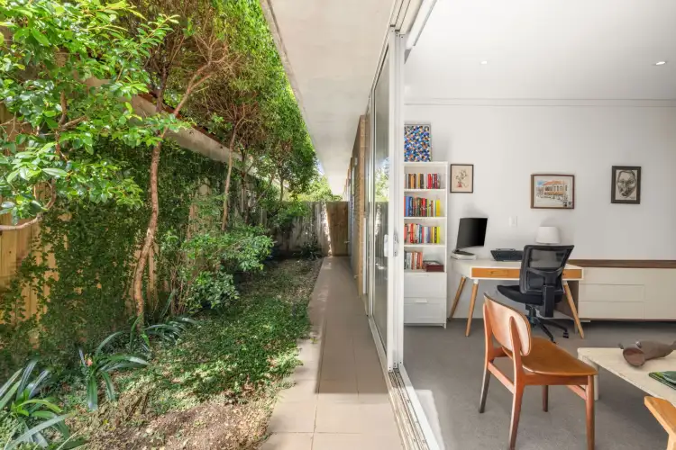 Fourth view of Homely apartment listing, 2/6 Moore Street, Bondi NSW 2026
