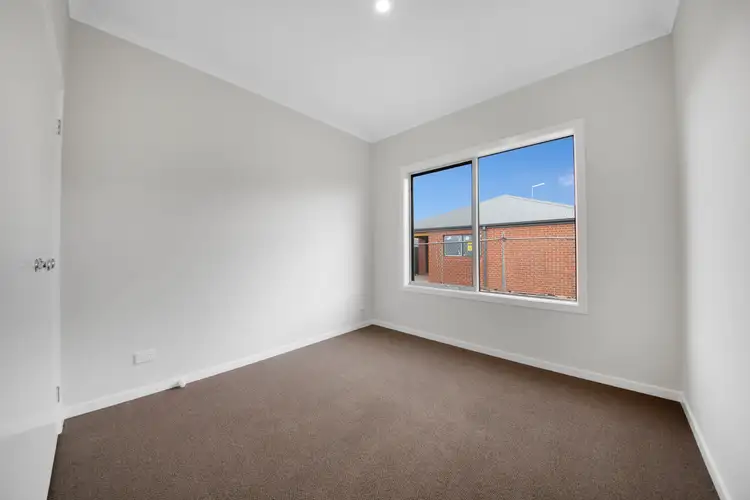 Fifth view of Homely house listing, 4 Poorinda Close, Donnybrook VIC 3064