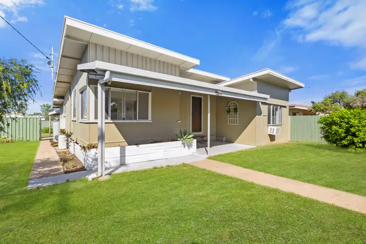 15 Gilchrist Street, Moura QLD 4718