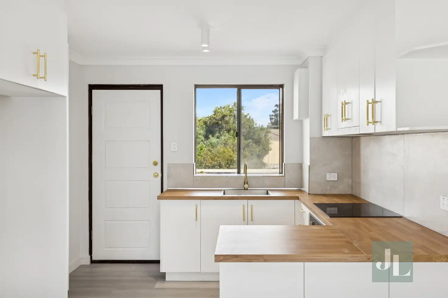 Main view of Homely unit listing, 10/84 Seventh Avenue, Maylands WA 6051