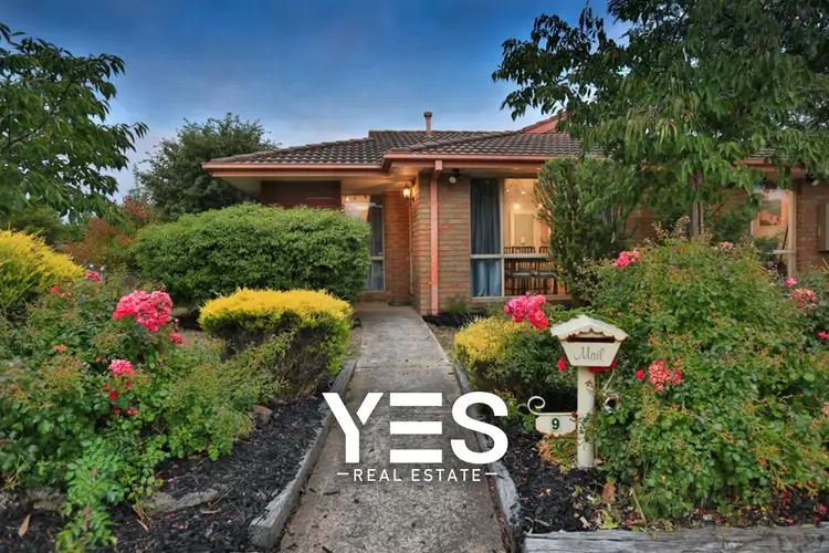 9 Templeton Crescent, Pakenham VIC 3810