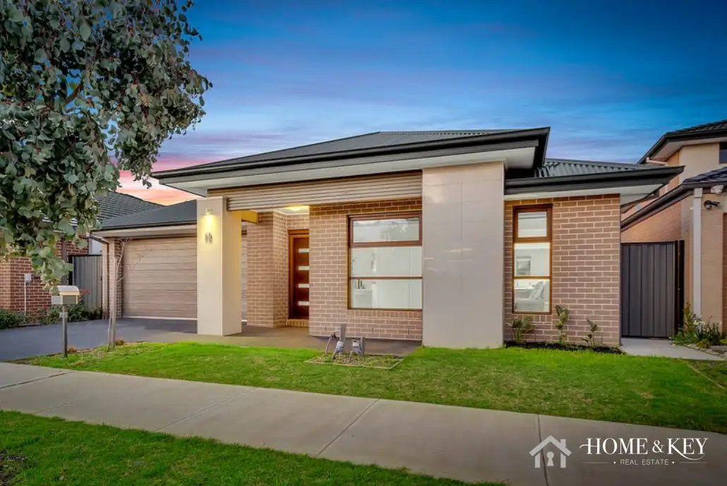 Main view of Homely house listing, 10 Geyser Street, Craigieburn VIC 3064
