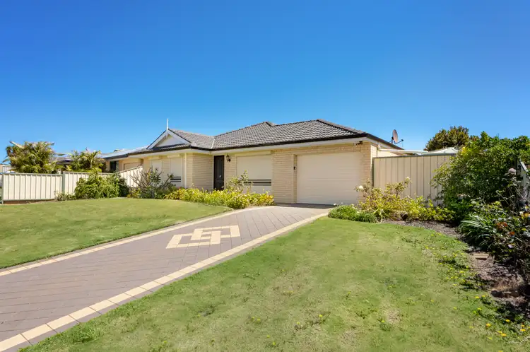 9 Rolland Drive, Mount Tarcoola WA 6530