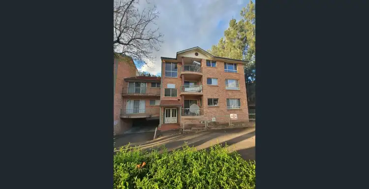 12/221-223 Dunmore Street, Pendle Hill NSW 2145